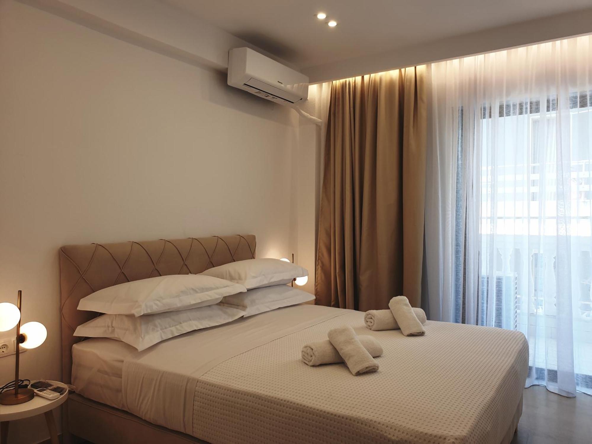 Eantos Studios And Suites Peraia  Room photo